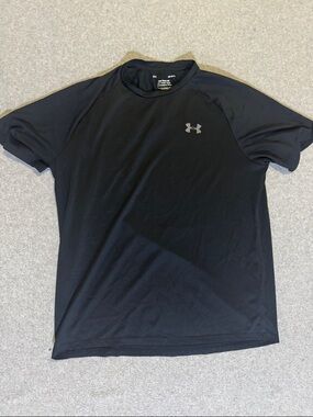 Under Armour Men’s L Black Short Sleeve Tech Tee with Logo
